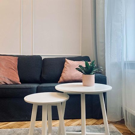 Beautiful Apartment With Two Rooms, Cracow Old Town Cracovie Extérieur photo