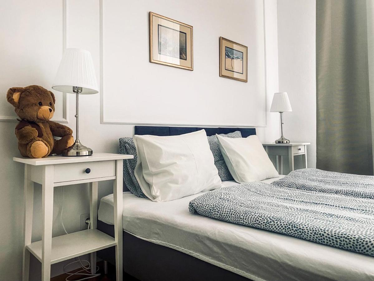 Beautiful Apartment With Two Rooms, Cracow Old Town Cracovie Extérieur photo
