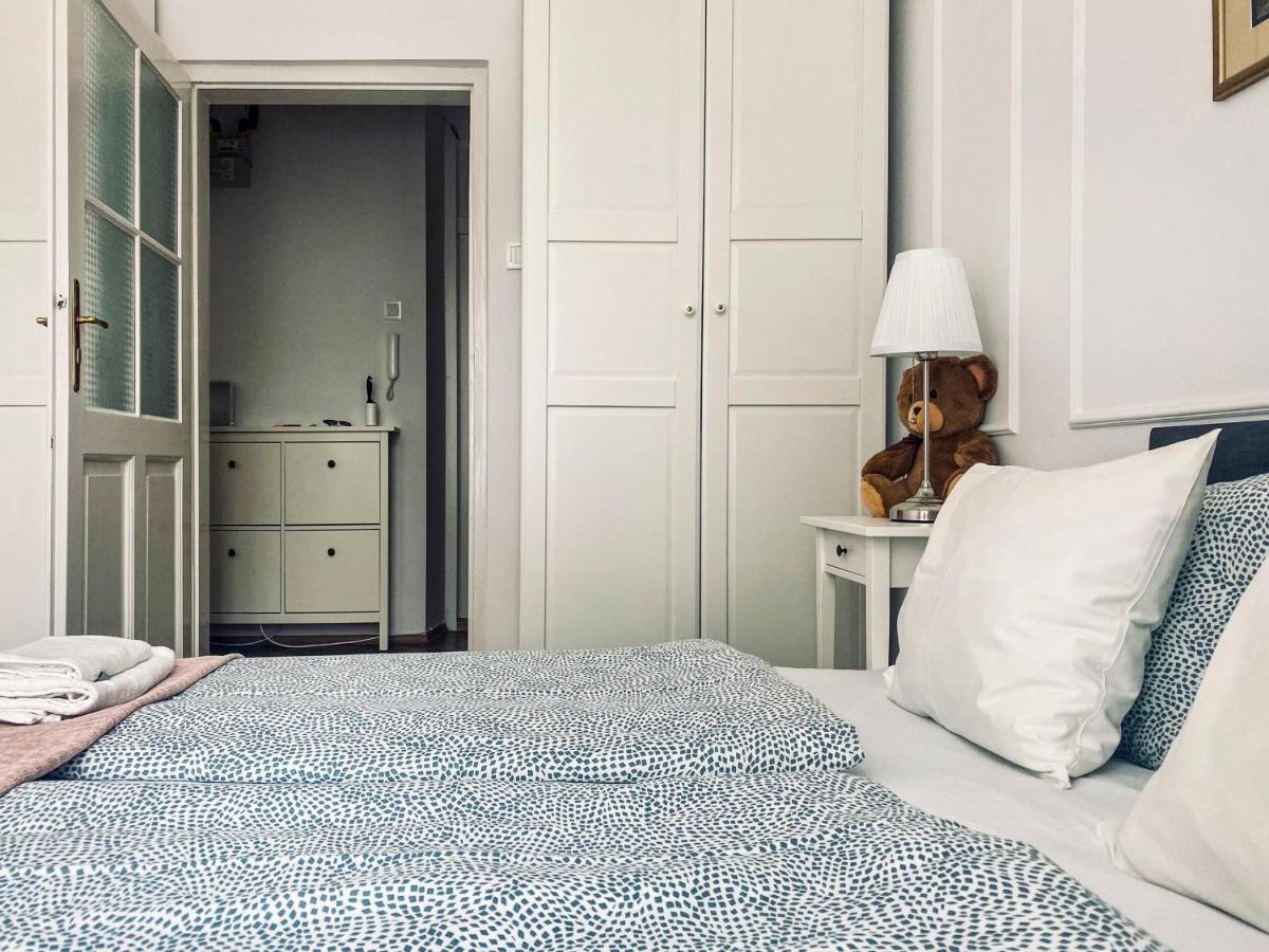 Beautiful Apartment With Two Rooms, Cracow Old Town Cracovie Extérieur photo